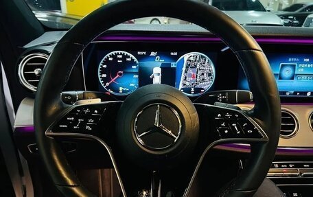 Mercedes-Benz E-Класс, 2022 год, 4 450 000 рублей, 8 фотография