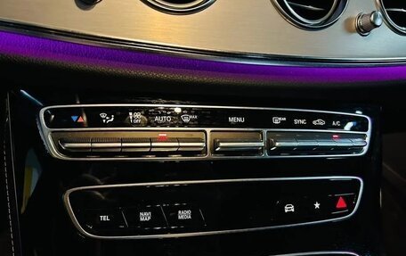 Mercedes-Benz E-Класс, 2022 год, 4 450 000 рублей, 11 фотография