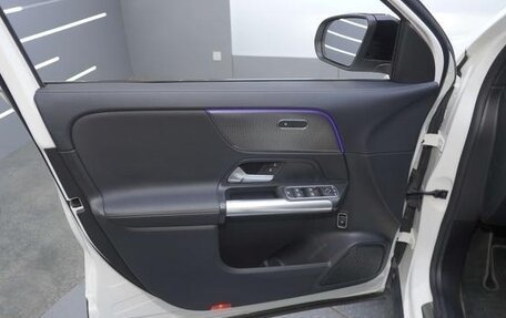 Mercedes-Benz GLA, 2022 год, 3 050 000 рублей, 10 фотография