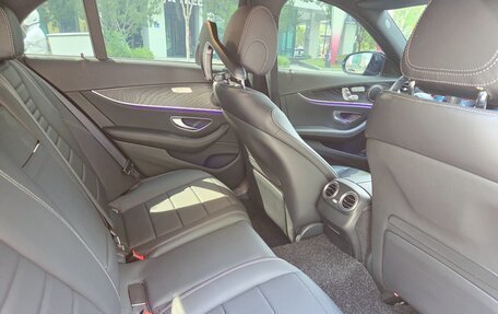 Mercedes-Benz E-Класс, 2022 год, 3 450 000 рублей, 10 фотография