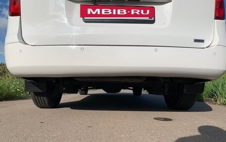 Hyundai Grand Starex Grand Starex I рестайлинг 2, 2016 год, 3 500 000 рублей, 10 фотография