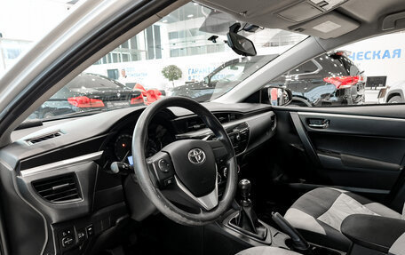 Toyota Corolla, 2014 год, 1 150 000 рублей, 20 фотография