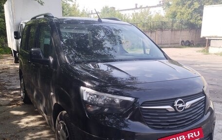 Opel Combo E, 2019 год, 2 100 000 рублей, 3 фотография