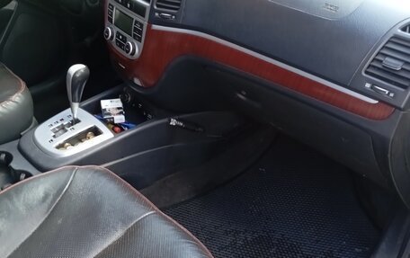 Hyundai Santa Fe III рестайлинг, 2006 год, 990 000 рублей, 17 фотография