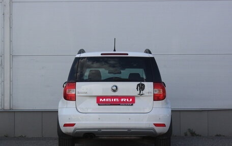 Skoda Yeti I рестайлинг, 2014 год, 910 000 рублей, 4 фотография