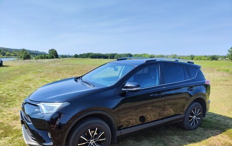 Toyota RAV4, 2018 год, 2 550 000 рублей, 1 фотография