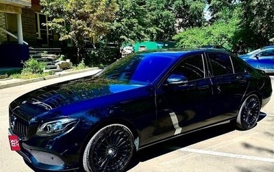 Mercedes-Benz E-Класс, 2019 год, 3 650 000 рублей, 1 фотография