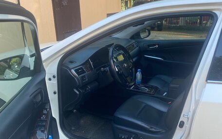 Toyota Camry, 2016 год, 2 200 000 рублей, 4 фотография