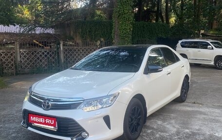 Toyota Camry, 2016 год, 2 200 000 рублей, 3 фотография