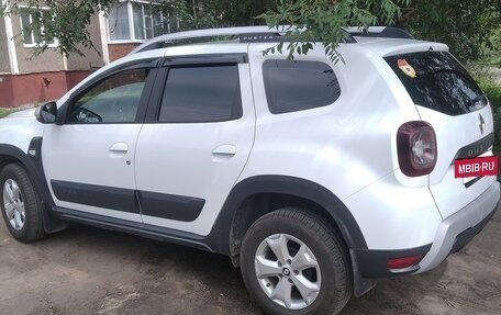 Renault Duster, 2021 год, 1 677 000 рублей, 2 фотография