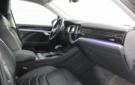 Volkswagen Touareg III, 2022 год, 7 750 000 рублей, 29 фотография