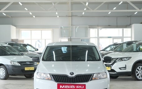 Skoda Rapid I, 2015 год, 1 059 000 рублей, 4 фотография