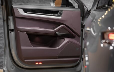 Porsche Cayenne III, 2025 год, 20 490 000 рублей, 30 фотография