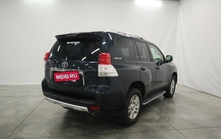 Toyota Land Cruiser Prado 150 рестайлинг 2, 2010 год, 2 770 000 рублей, 3 фотография