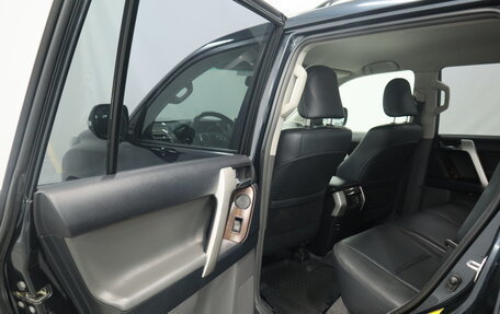 Toyota Land Cruiser Prado 150 рестайлинг 2, 2010 год, 2 770 000 рублей, 14 фотография