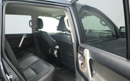 Toyota Land Cruiser Prado 150 рестайлинг 2, 2010 год, 2 770 000 рублей, 15 фотография
