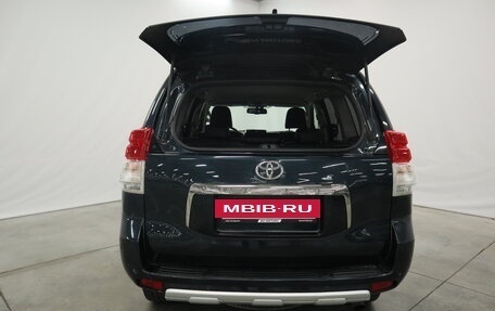Toyota Land Cruiser Prado 150 рестайлинг 2, 2010 год, 2 770 000 рублей, 18 фотография