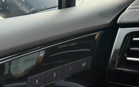 Volkswagen Touareg III, 2018 год, 4 799 000 рублей, 18 фотография