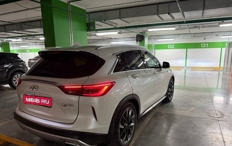 Infiniti QX50 II, 2018 год, 2 500 000 рублей, 4 фотография