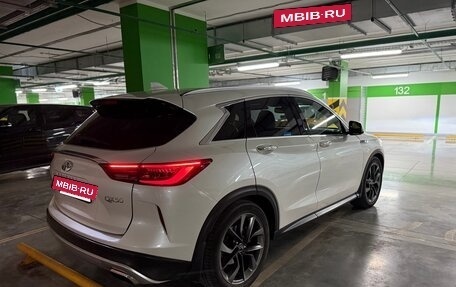 Infiniti QX50 II, 2018 год, 2 500 000 рублей, 3 фотография