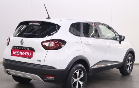 Renault Kaptur I рестайлинг, 2021 год, 1 730 000 рублей, 3 фотография