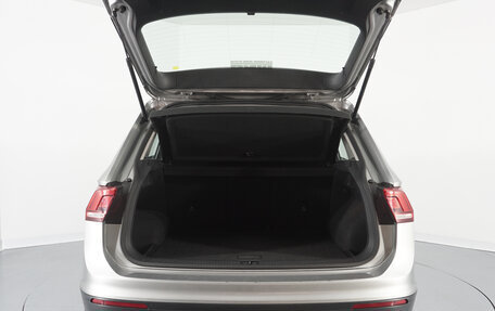 Volkswagen Tiguan II, 2020 год, 2 120 000 рублей, 17 фотография