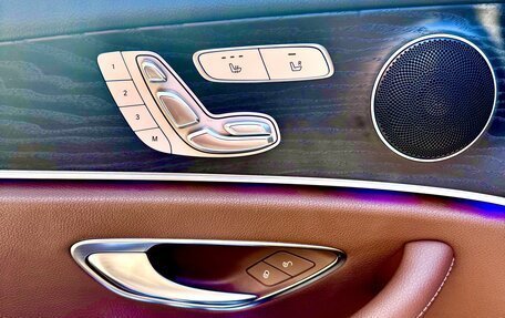 Mercedes-Benz E-Класс, 2019 год, 3 650 000 рублей, 10 фотография
