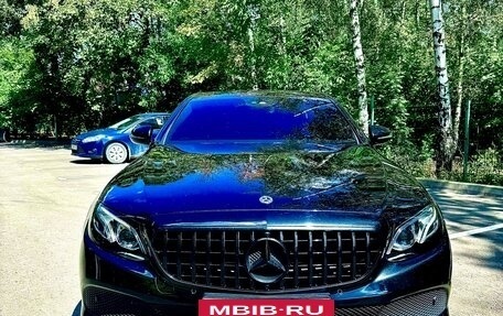 Mercedes-Benz E-Класс, 2019 год, 3 650 000 рублей, 3 фотография