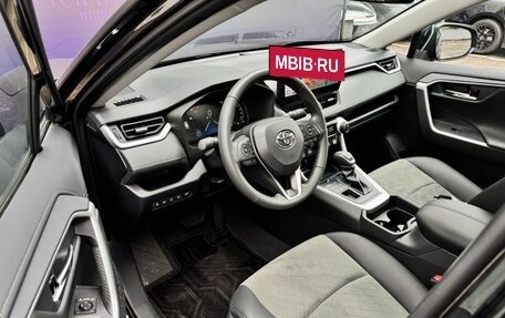 Toyota RAV4, 2025 год, 3 900 000 рублей, 7 фотография