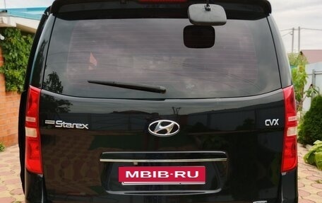 Hyundai Grand Starex Grand Starex I рестайлинг 2, 2013 год, 2 300 000 рублей, 3 фотография