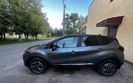 Renault Kaptur I рестайлинг, 2021 год, 1 650 000 рублей, 3 фотография