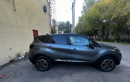 Renault Kaptur I рестайлинг, 2021 год, 1 650 000 рублей, 9 фотография