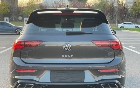 Volkswagen Golf VIII, 2021 год, 2 000 000 рублей, 5 фотография
