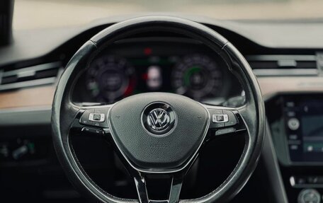 Volkswagen Passat B8 рестайлинг, 2018 год, 1 980 000 рублей, 13 фотография