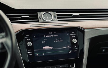 Volkswagen Passat B8 рестайлинг, 2018 год, 1 980 000 рублей, 14 фотография