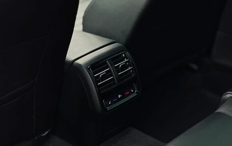 Volkswagen Passat B8 рестайлинг, 2018 год, 1 980 000 рублей, 20 фотография