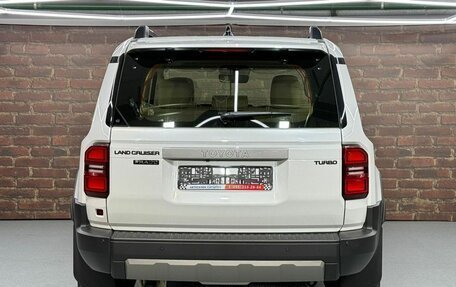 Toyota Land Cruiser Prado, 2024 год, 8 499 000 рублей, 6 фотография