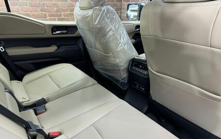 Toyota Land Cruiser Prado, 2024 год, 8 499 000 рублей, 13 фотография