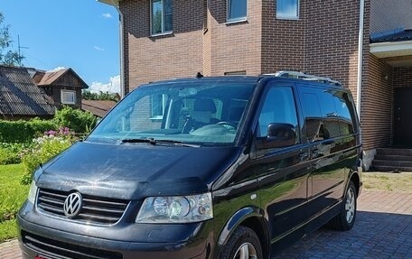 Volkswagen Multivan T5, 2006 год, 1 400 000 рублей, 1 фотография