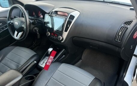 KIA cee'd I рестайлинг, 2010 год, 707 000 рублей, 17 фотография