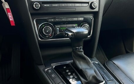 Skoda Superb III рестайлинг, 2010 год, 1 198 600 рублей, 16 фотография