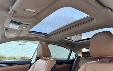 Lexus ES VII, 2017 год, 3 200 000 рублей, 14 фотография