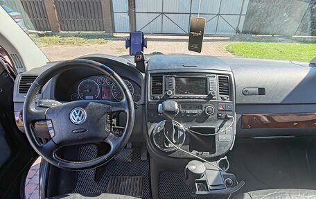 Volkswagen Multivan T5, 2006 год, 1 400 000 рублей, 13 фотография