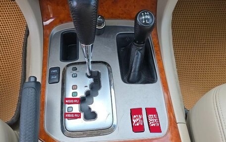 Toyota Land Cruiser 100 рестайлинг 2, 2006 год, 2 250 000 рублей, 5 фотография