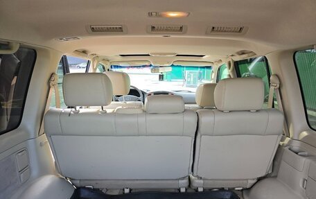 Toyota Land Cruiser 100 рестайлинг 2, 2006 год, 2 250 000 рублей, 9 фотография