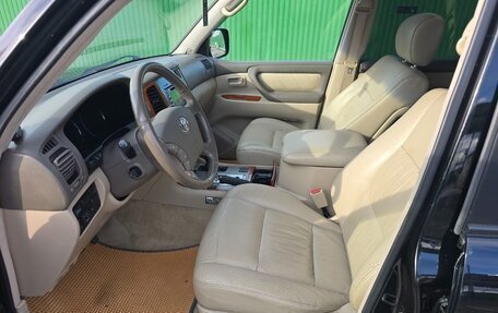 Toyota Land Cruiser 100 рестайлинг 2, 2006 год, 2 250 000 рублей, 14 фотография