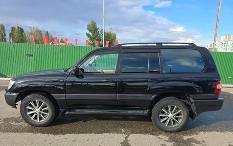Toyota Land Cruiser 100 рестайлинг 2, 2006 год, 2 250 000 рублей, 32 фотография