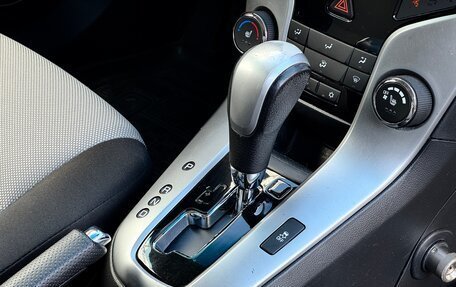 Chevrolet Cruze II, 2012 год, 930 000 рублей, 19 фотография