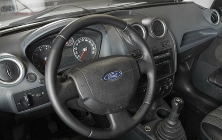 Ford Fiesta, 2008 год, 255 000 рублей, 3 фотография