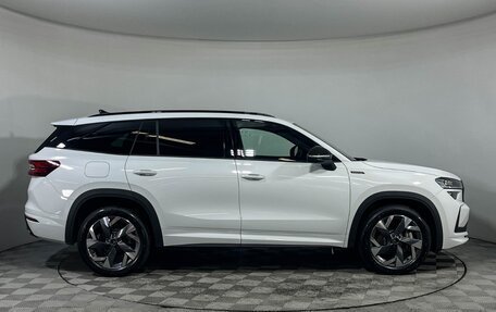 Skoda Kodiaq, 2025 год, 5 600 000 рублей, 5 фотография